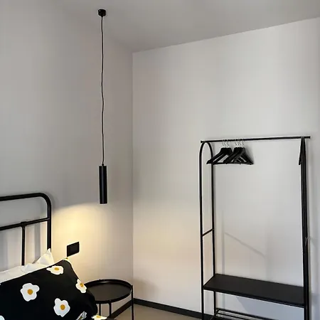 Urban Concept Santa Croce In Gerusalemme - Entire Apartment