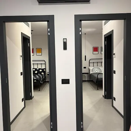 Urban Concept Santa Croce In Gerusalemme - Entire 로마